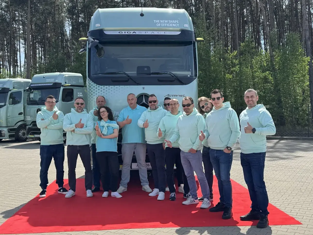 Фото відділу продажів KTC
